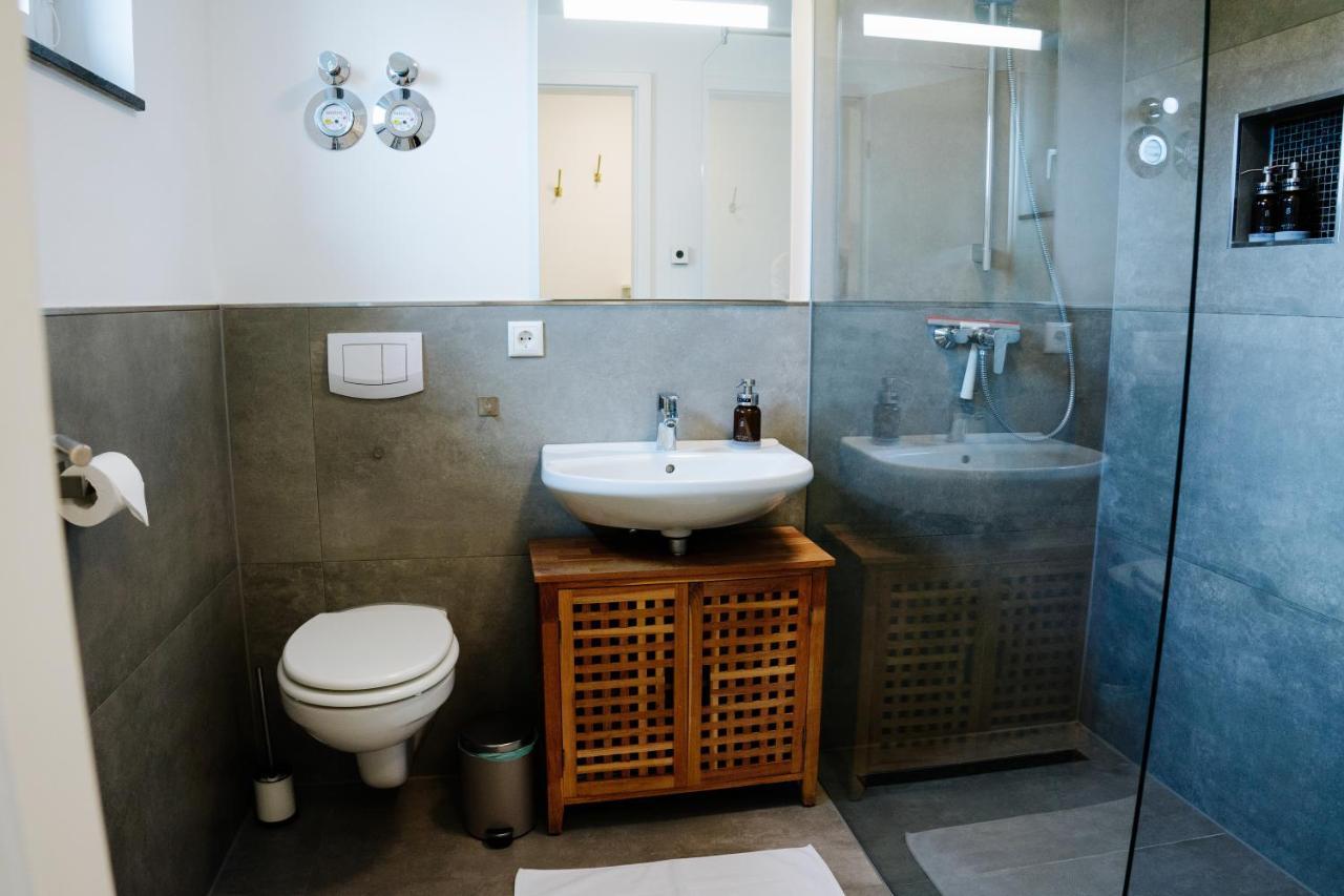 Design Home Office & Central Hideaway - Eah, Zeiss, Schott In 5 Min เยนา ภายนอก รูปภาพ